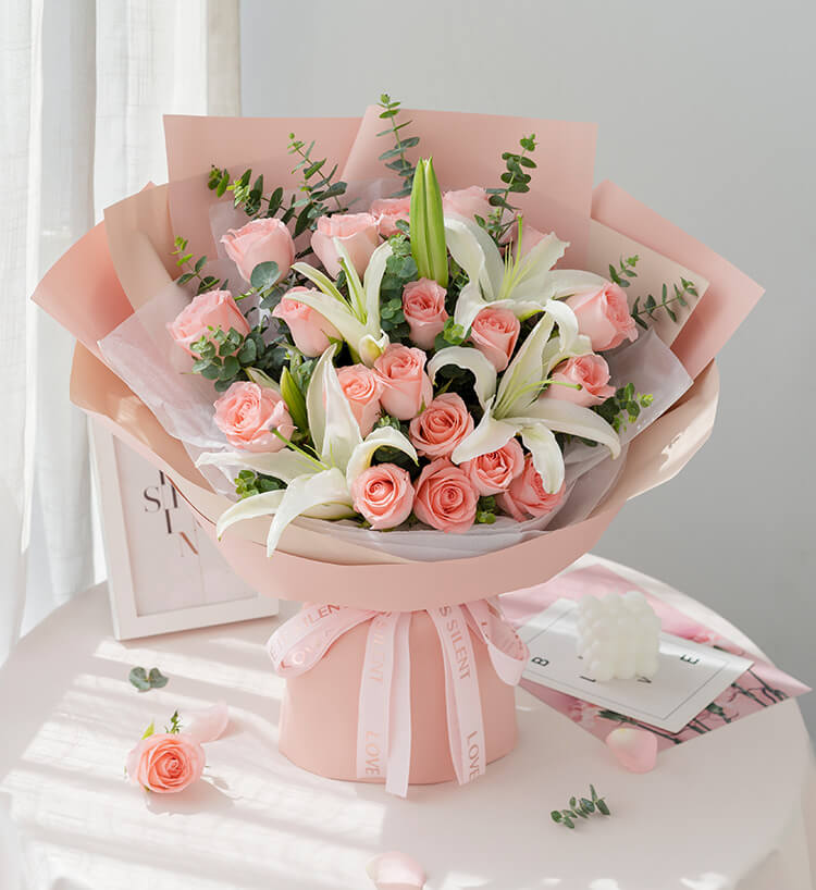 来宾如何挑选生日花束？让她的每一岁都有花香相伴